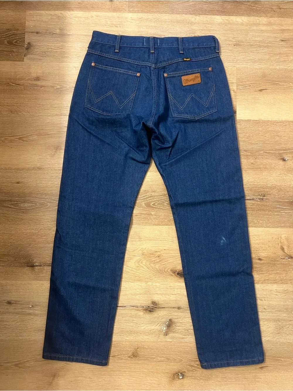 Two 32x32 Bundle Wrangler Jeans